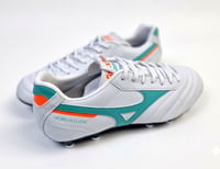 Chuteira-Mizuno-Morelia-CAMPO-CLASSIC-bcovrd4