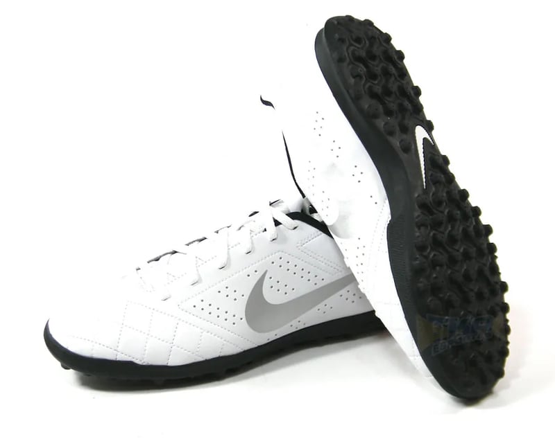 Chuteira Nike Beco 2 Society bco