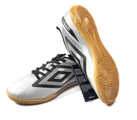 Tenis Umbro BEAT Futsal cza