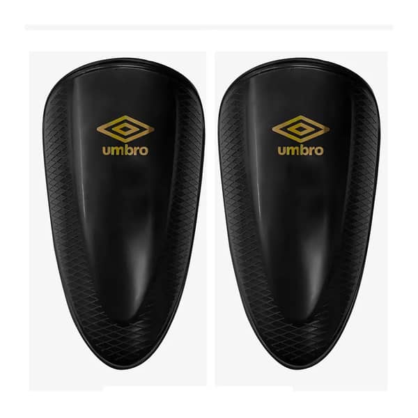 Caneleira Umbro Protection ST pto infantil