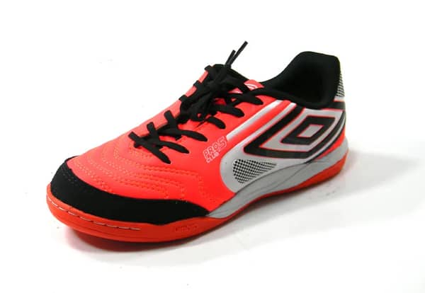 Tenis Umbro PRO 5 Futsal lrj/pto/bco