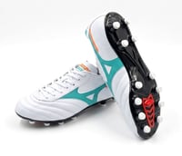 Chuteira-Mizuno-Morelia-CAMPO-CLASSIC-bcovrd3
